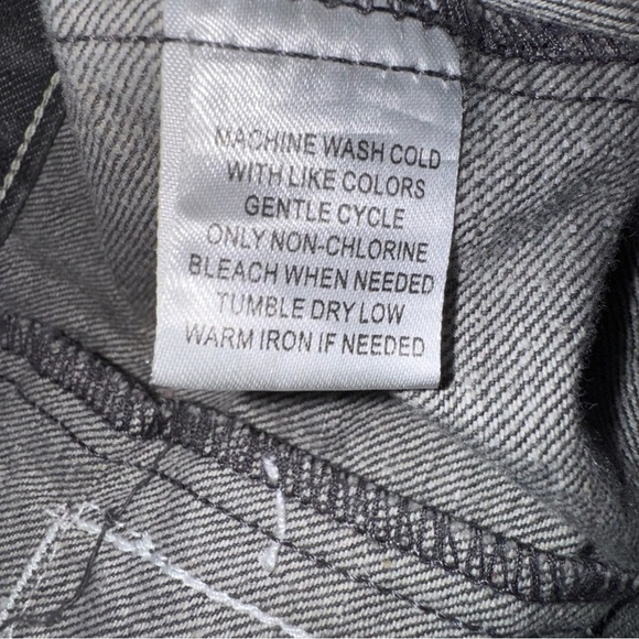 PJ Mark Men’s Gray Denim Jacket Size XL Button Front Distressed Wash 100% Cotton - Picture 4 of 6